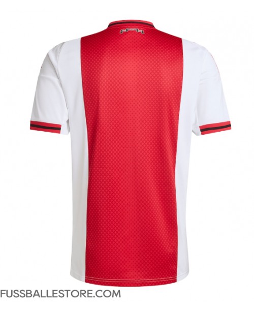 Günstige Ajax Heimtrikot 2025-26 Kurzarm Günstige Ajax Heimtrikot 2025-26 Kurzarm